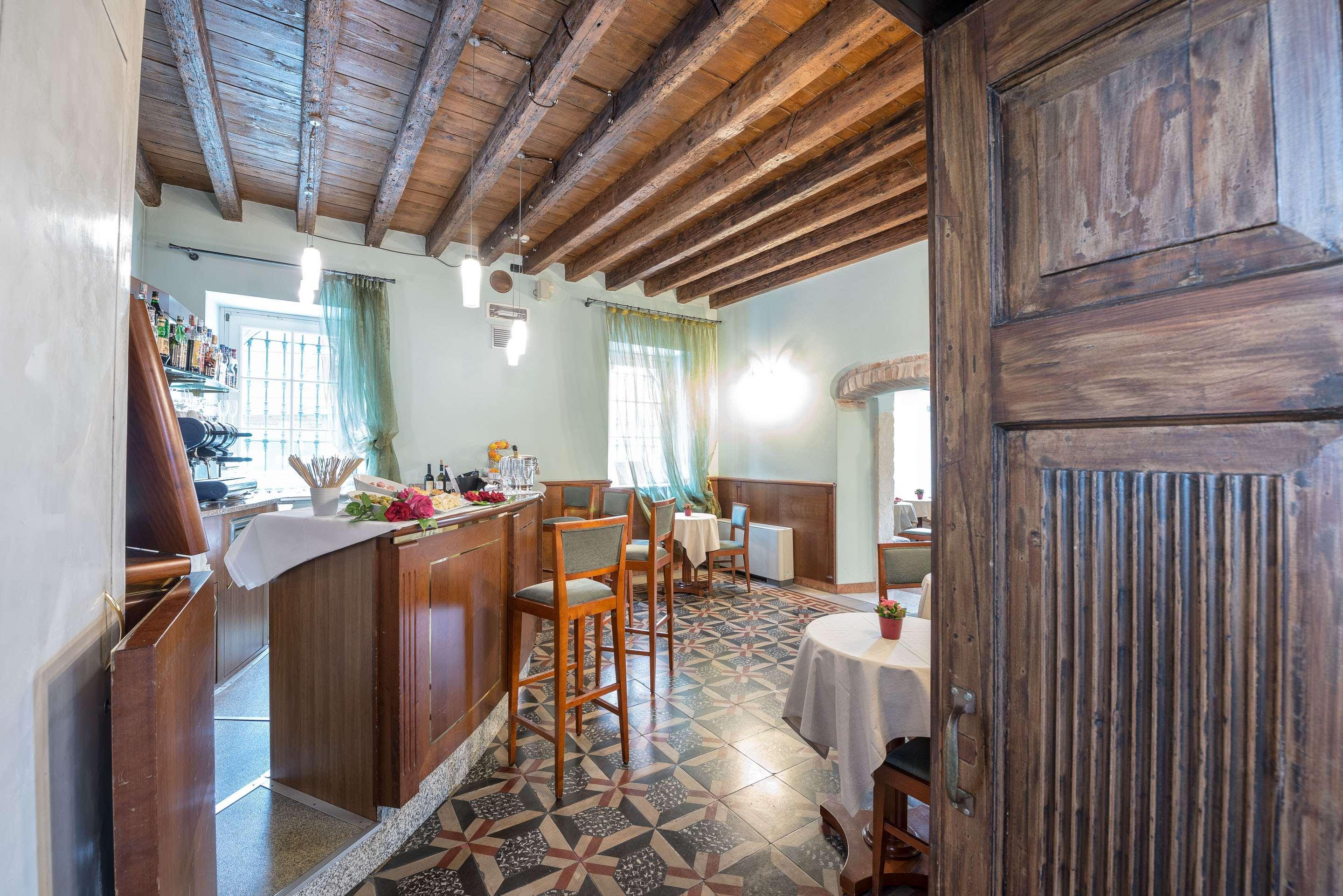 Hotel Villa Malaspina Castel d'Azzano Eksteriør bilde